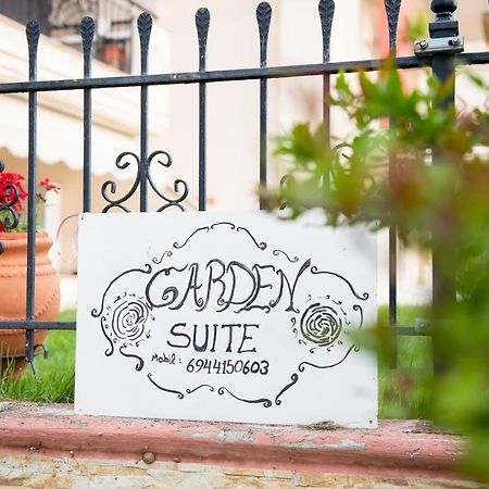 Garden Suite Néa Péramos Bagian luar foto