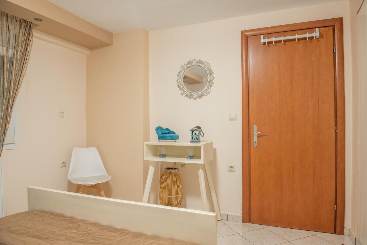 Garden Suite Néa Péramos Bagian luar foto