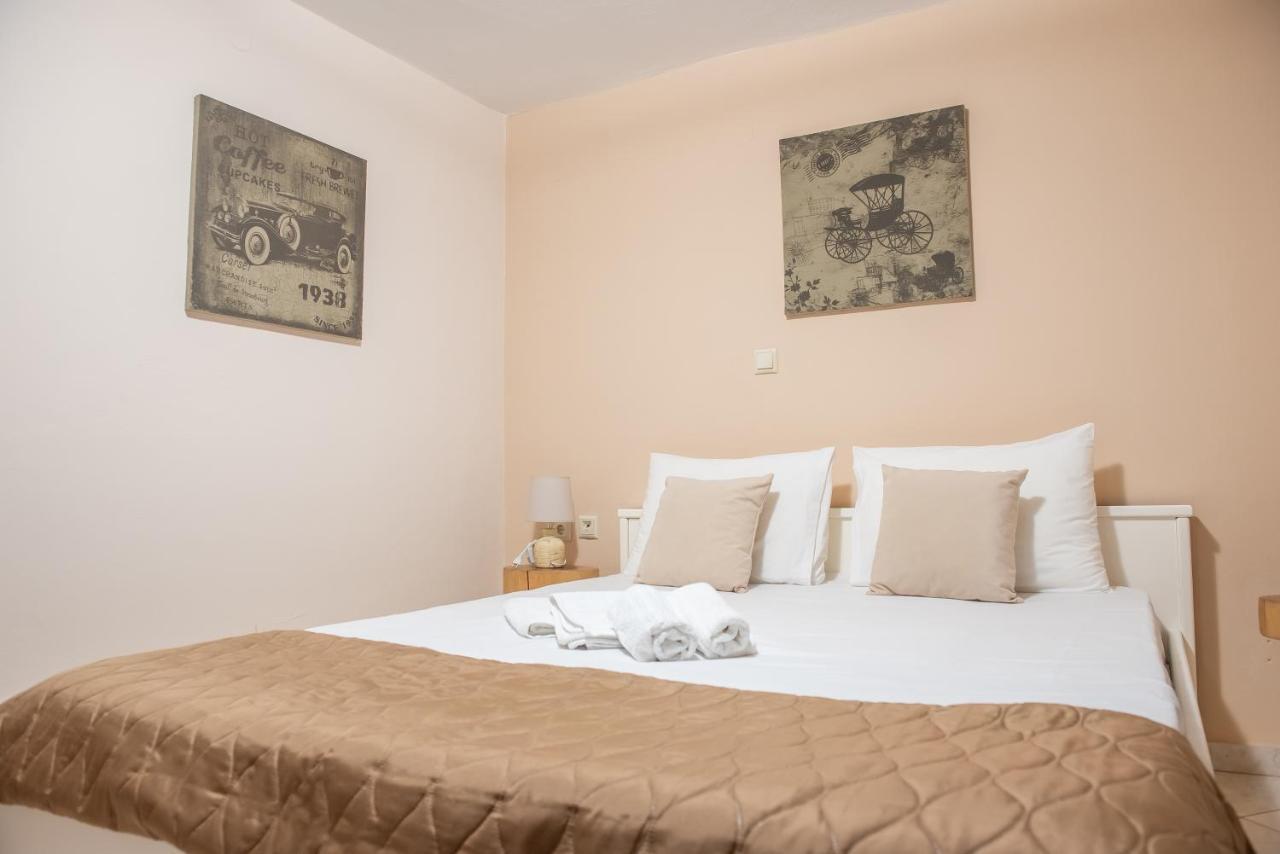 Garden Suite Néa Péramos Bagian luar foto