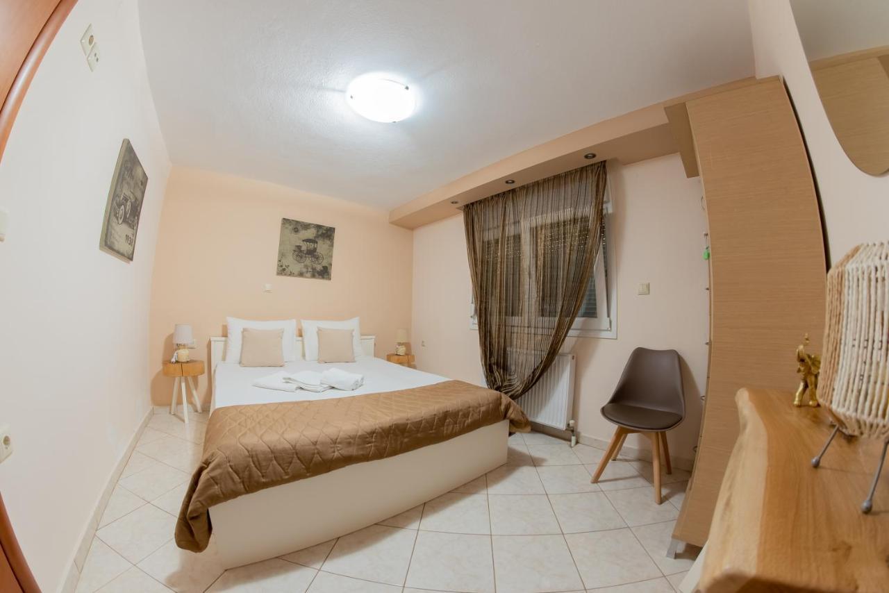 Garden Suite Néa Péramos Bagian luar foto